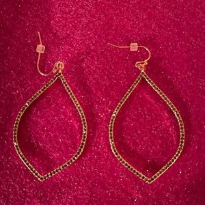 Earrings costume jewelry!